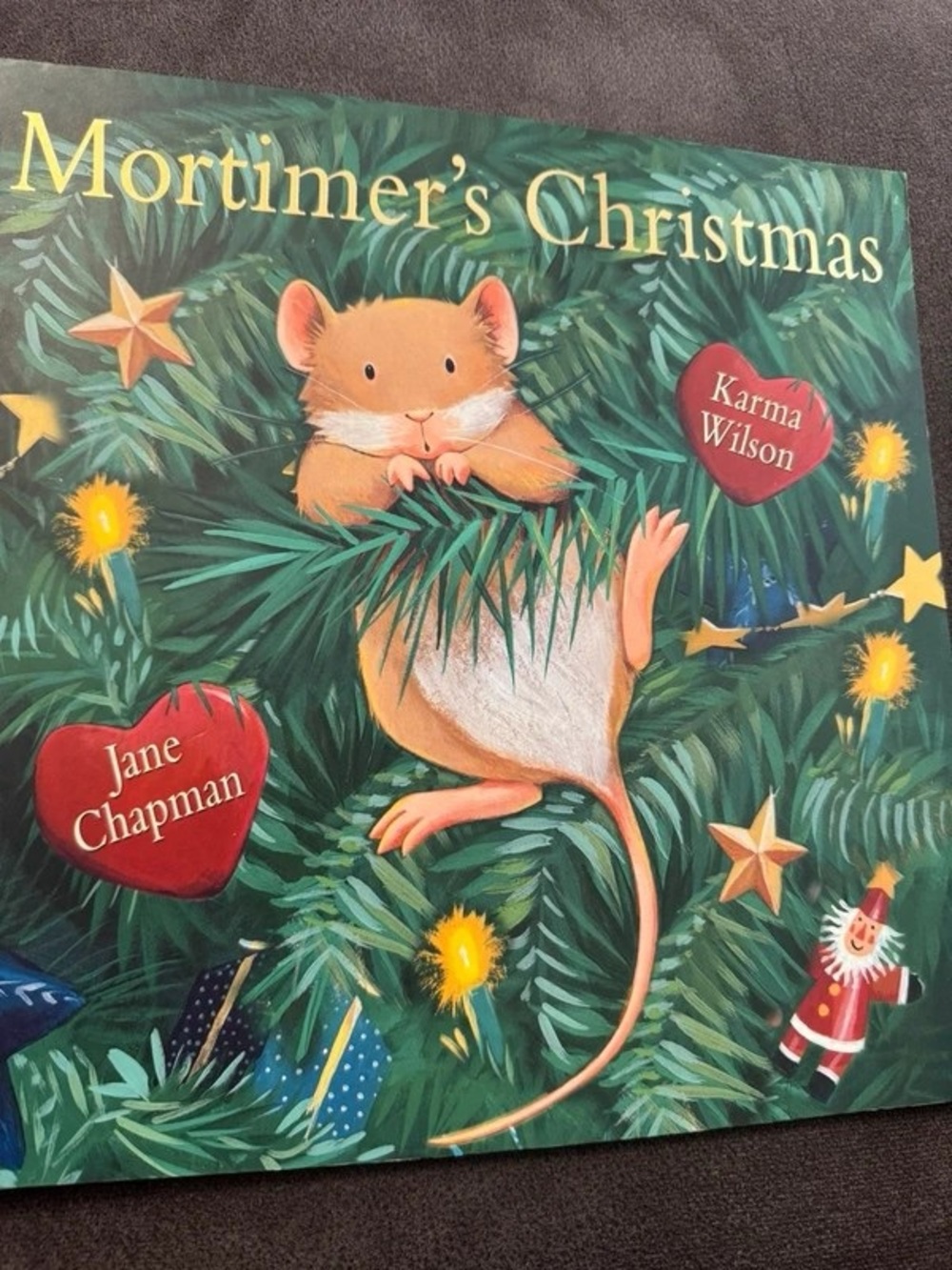 Mortimer's Christmas Holiday Book by Karma Wilson - Green Cover
